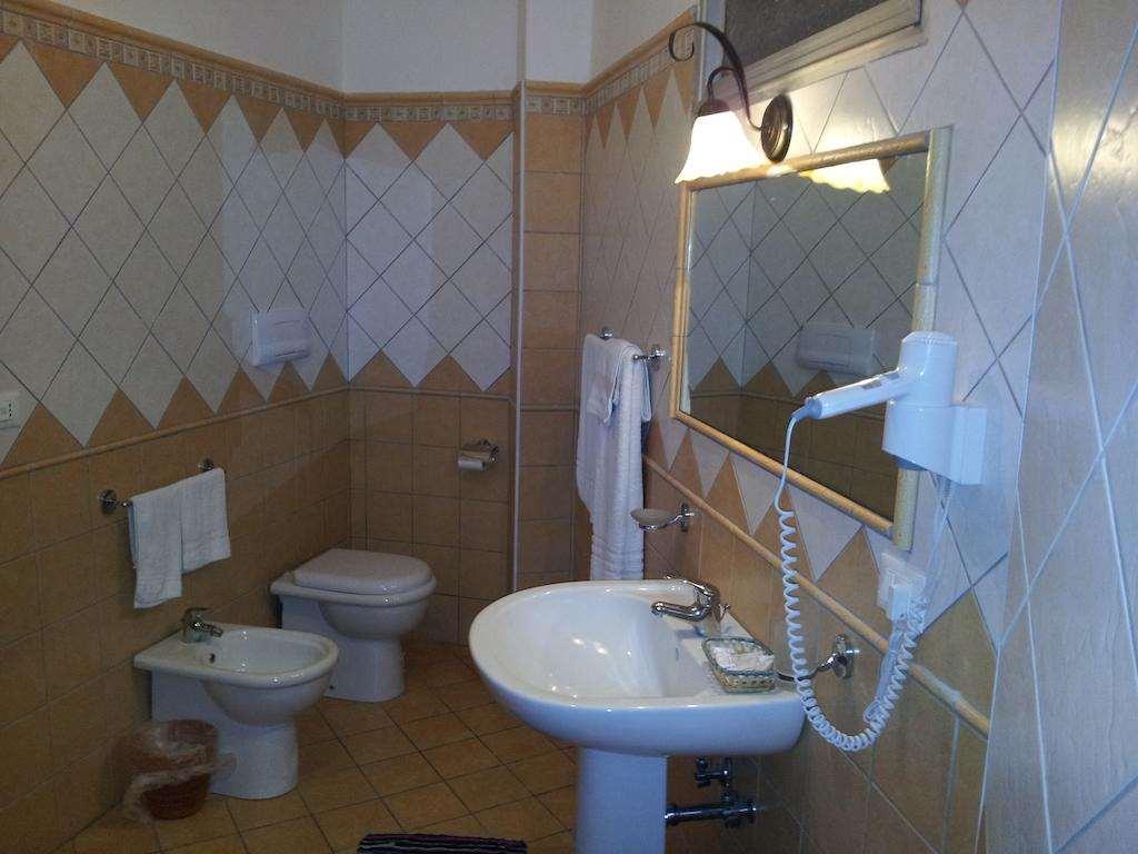 George Hotel Barcellona-Pozzo di Gotto Quarto foto