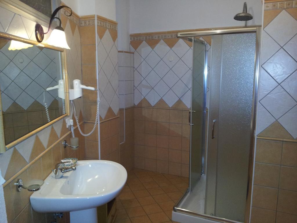 George Hotel Barcellona-Pozzo di Gotto Quarto foto